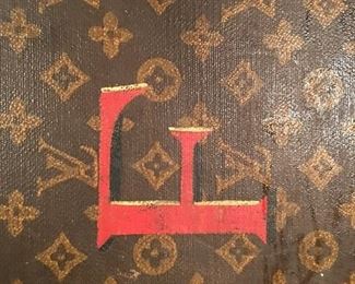Rare find 1920's (especially in this good of condition for age) Louis Vuitton Monogram Steamer Travel Trunk. 