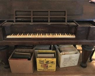 Square Grand piano. Needs work but looks really nice with décor on top and when cover is down. Would be a gorgeous piano with some TLC.