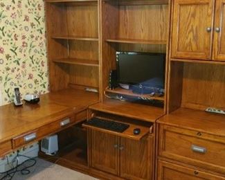 Ashley Computer Center  (Computer not included)