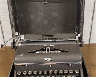 Vintage Royal Typewriter in original case