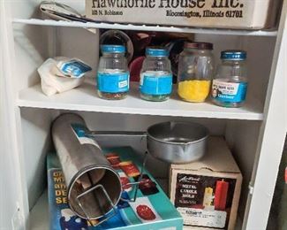 Vintage Candle Making Supplies by Hawthorne House Inc.