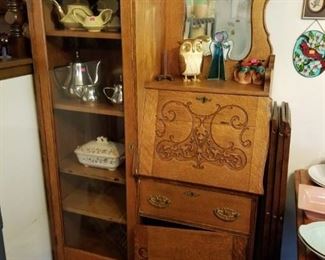 Oak secretary 