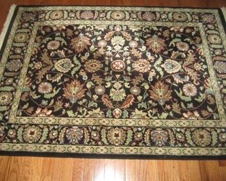 AREA RUG
