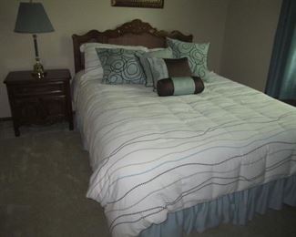 QUEEN SIZE BED MATTRESS NOT FOR SALE
