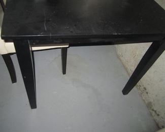 DINING ROOM TABLE