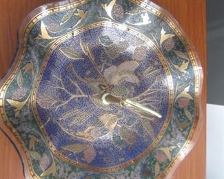 SERVING DISH