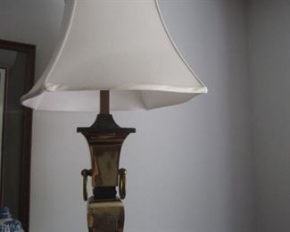 PAIR OF LAMPS