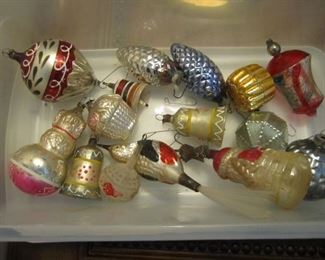 ANTIQUE ORNAMENTS