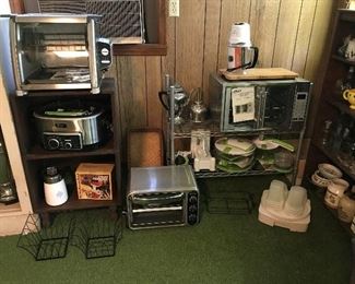 New ovens, crockpots, rotisserie. Oster, Wolfgang