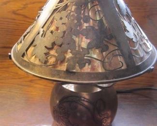 Heintz Lamp (All original).