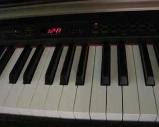 Yamaha Arius Piano.