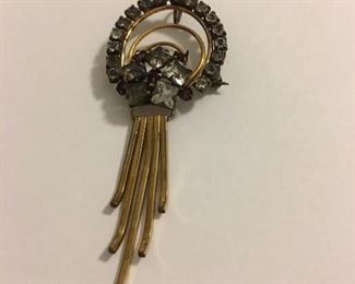 12K 1920's Flapper Brooch 