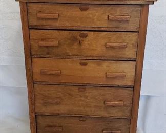 Antique Chest of Drawers
