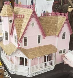 2 Story Lighted Doll House
