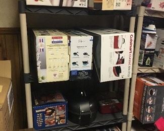 New in box and/or gently used kitchen items