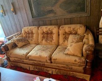 #1	Bassett tan flower sofa with wood accent 	 $35.00 
#2	Bassett tan flower love seat with wood accent	 $20.00 
