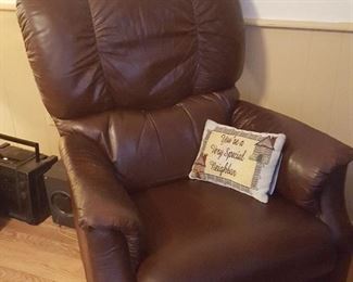 Lazyboy leather recliner