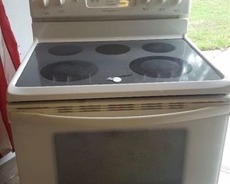 Frigedaire glass-top electric oven 