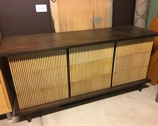 American of Martinsville solid bleached mahogany 9-drawer dresser with original drawer fronts and dark walnut color outer stain