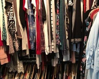 CLOTHES   MOST MEDIUMS & SIZE 10 