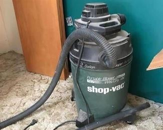 2 Gallon Shop Vac