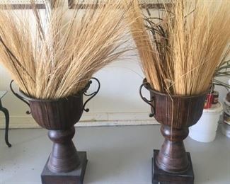 These metal planters are so cool.