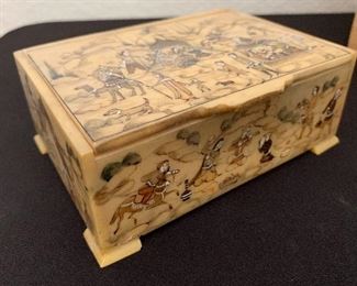 Asian trinket box