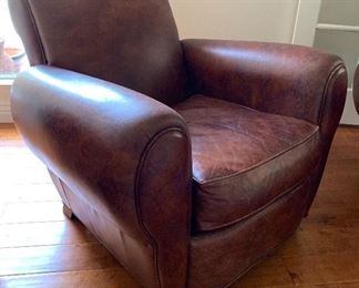 Leather Parisian Club Chair #1	35x37x38in	HxWxD