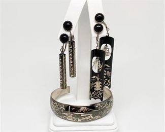 Lot 027 
Art Deco Japanese Enamel Cut To Silver Earrings and Bracelet Suite