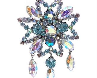 Lot 228 
Mid-Century Austrian Crystal Trembling Brooch
