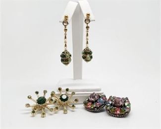 Lot 232 
Mid-Century Rhinestone Clip Earrings Lot