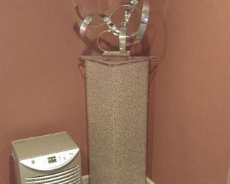 Dan Murphy chrome and lucite sculpture with striking lucite stand