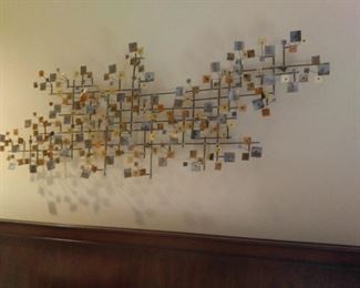 Stunning Jere metal wall art