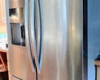 GREAT KITCHEN AID FRIDGE AND BOTTOM FREEZER WITH 3 DRAWERS- SO CONVENIENT--ALMOST NEW.
