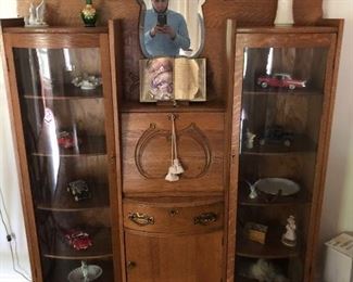 Antique hutch