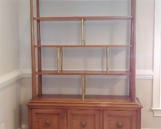 Beautiful Open Air 2 piece Hutch with Flame finials. 