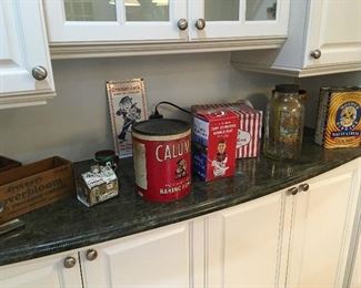 Vintage kitchen tins