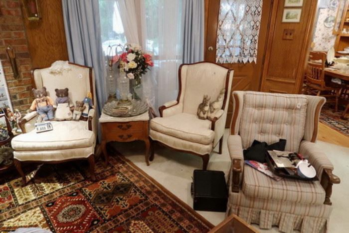 Rugs and traditional furniture