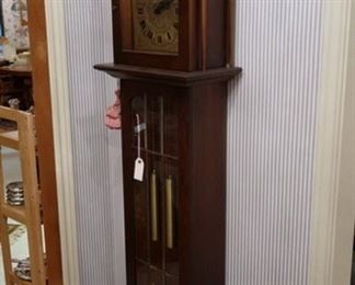 Grandmother Clock, runs!