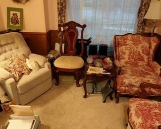 Toile fabric chairs, recliner