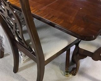 Beautiful wooden dining room table and chairs 
