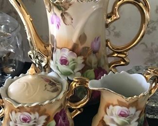 Vintage teapot, creamer & sugar bowl