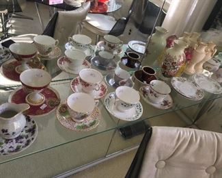Assorted vintage teacups, some made in occupied Japan