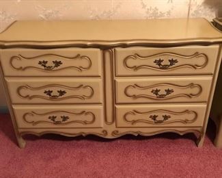 6 drawer French Provincial chest