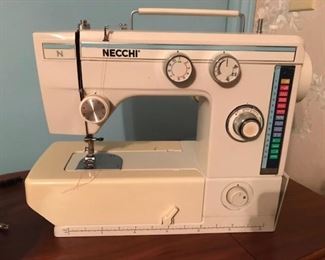 neechi sewing machine