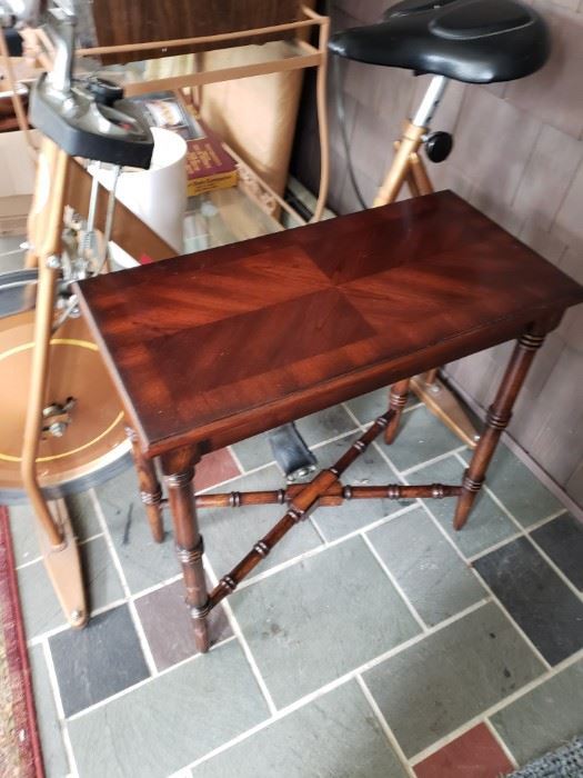 one of several nice condition vintage/antique small tables