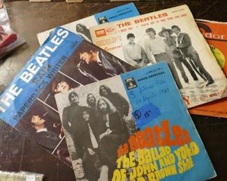 Beatles 45s! Spanish, other languages. 