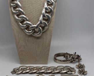 JEWELRY Grouping of Sterling Jewelry