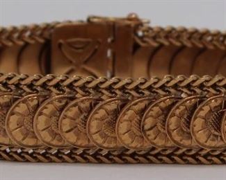 JEWELRY kt Rose Gold Floral Medallion Bracelet