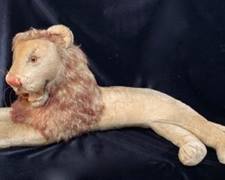 Steiff Lion Store Display     